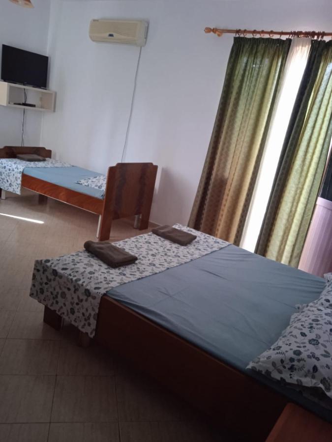 Hotel Moris Durrës Extérieur photo