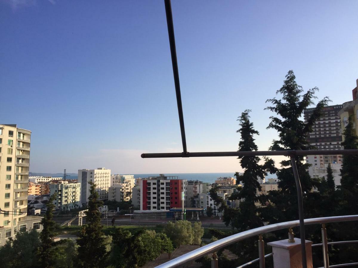 Hotel Moris Durrës Extérieur photo