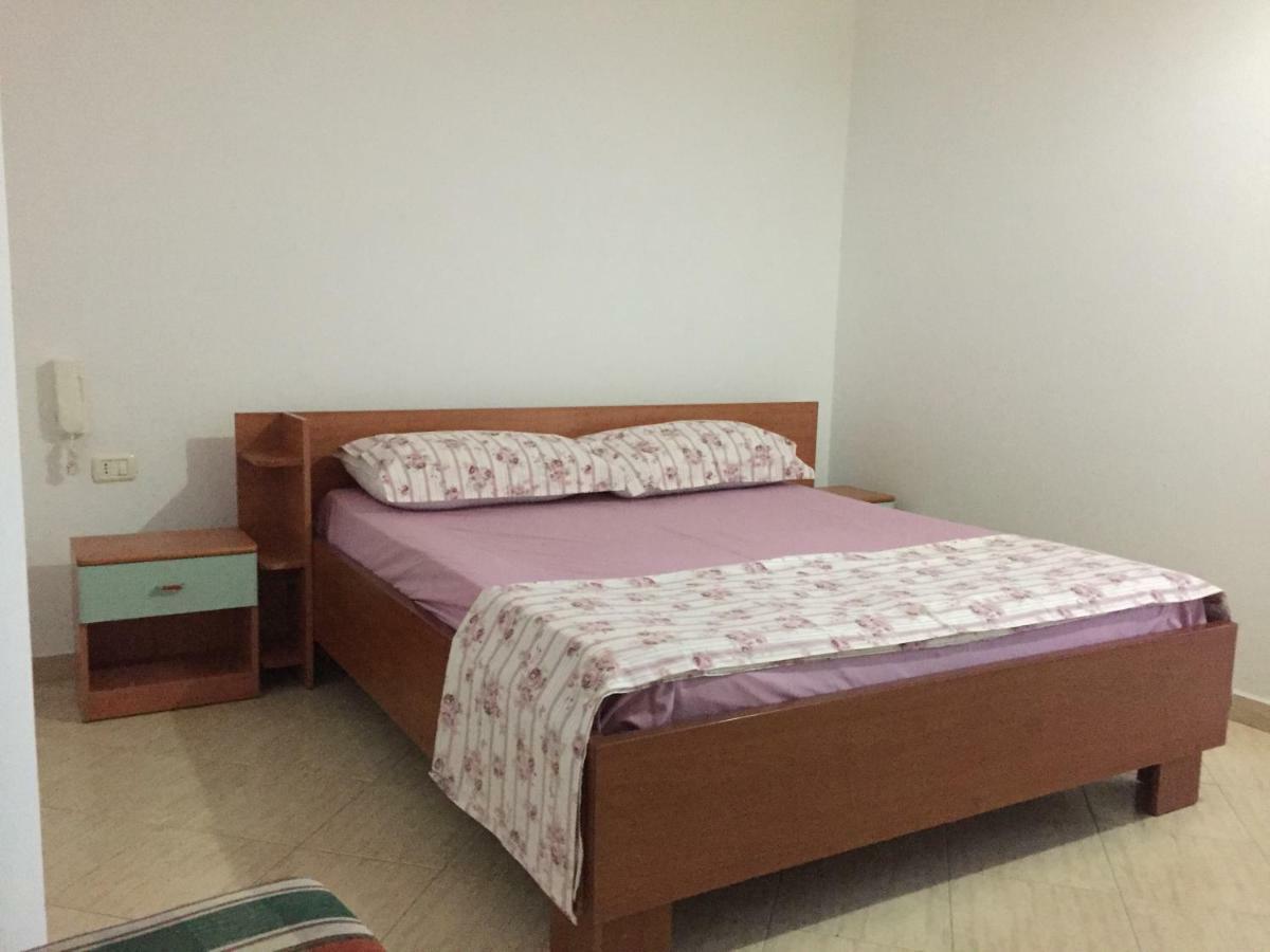 Hotel Moris Durrës Extérieur photo