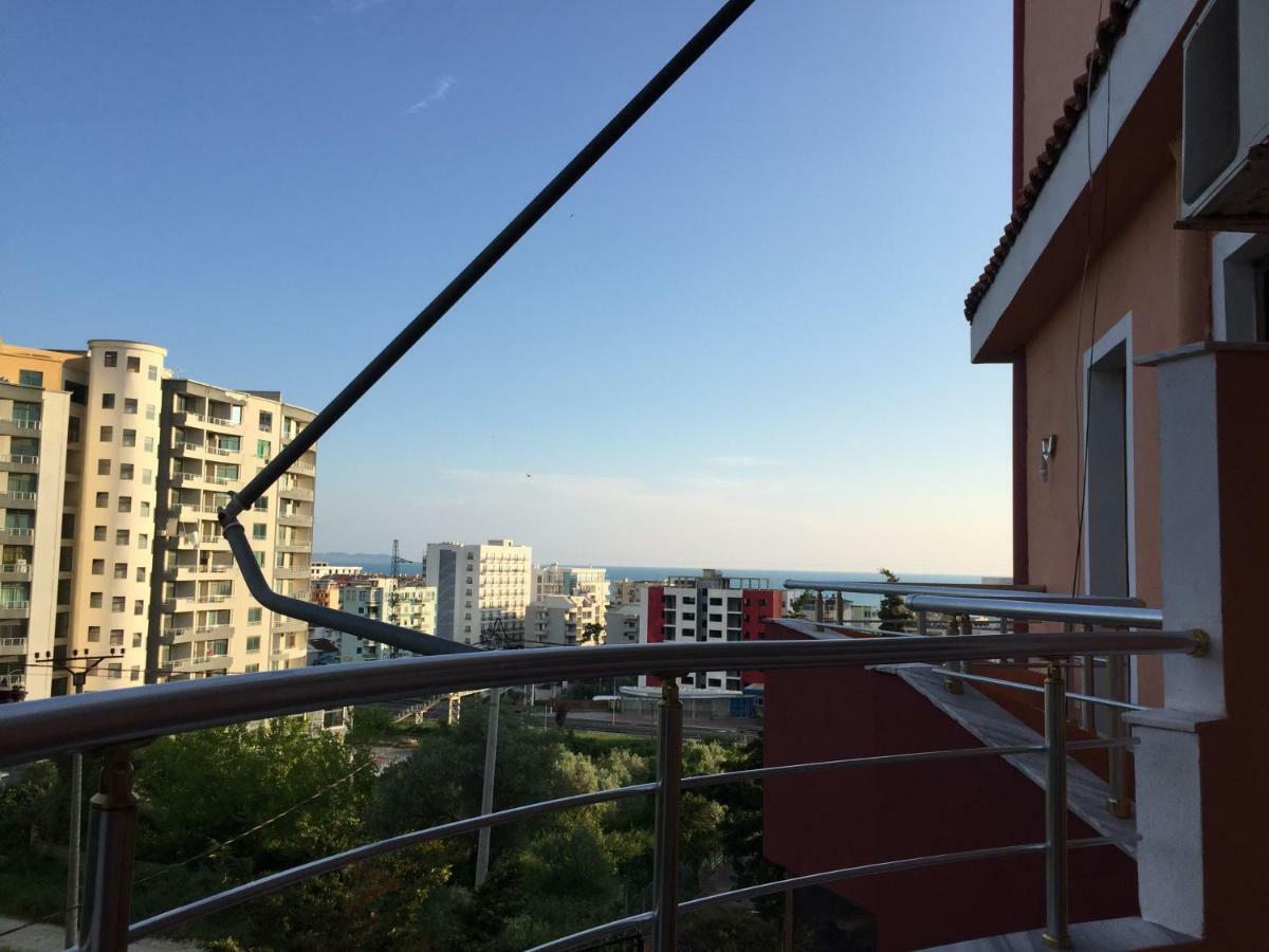 Hotel Moris Durrës Extérieur photo
