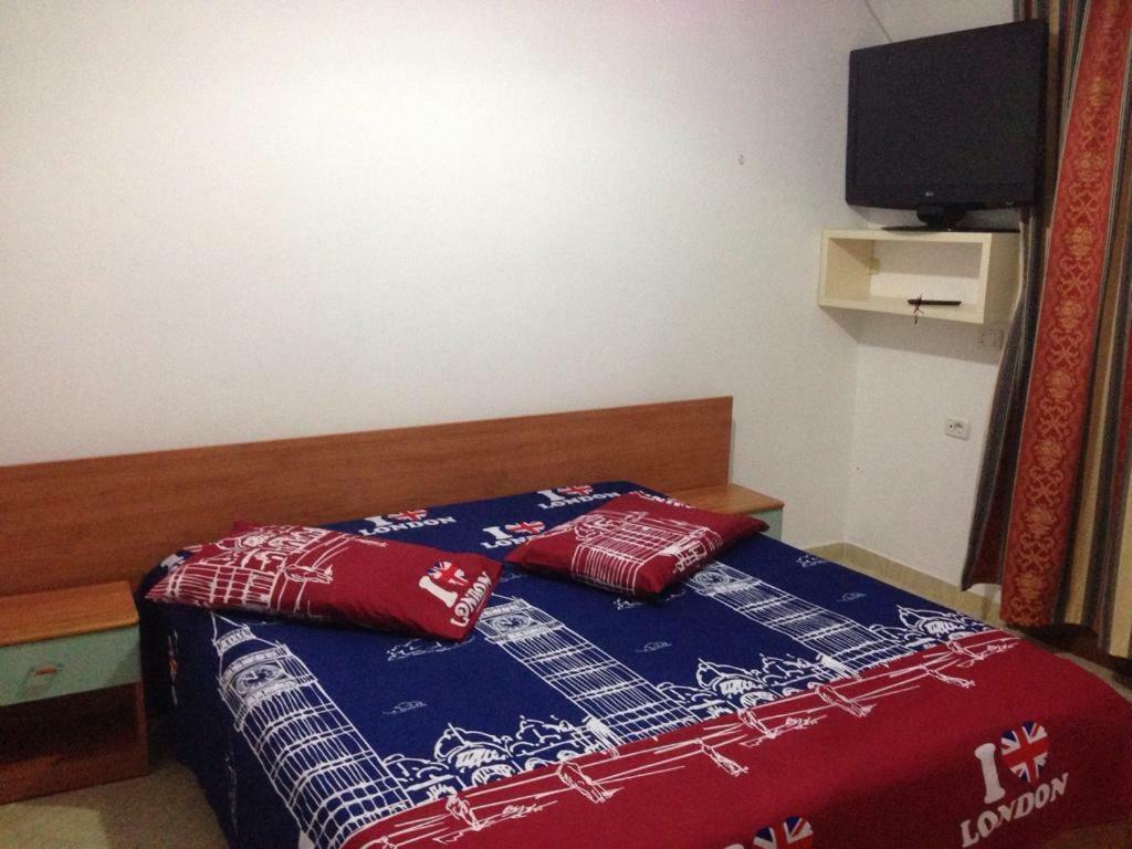 Hotel Moris Durrës Extérieur photo