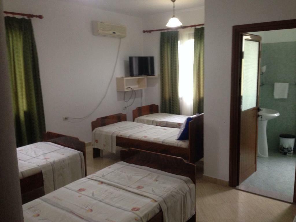 Hotel Moris Durrës Extérieur photo